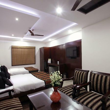 Hotel Mohan International Neu-Delhi Exterior foto