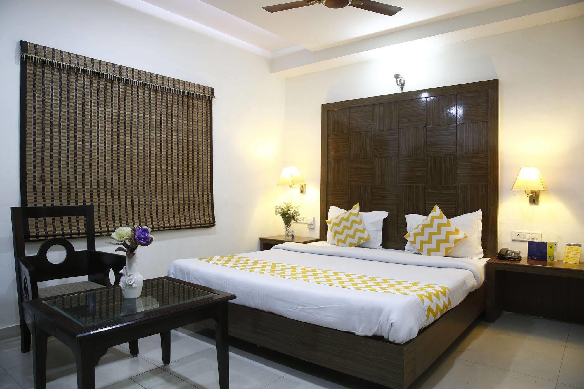 Hotel Mohan International Neu-Delhi Exterior foto
