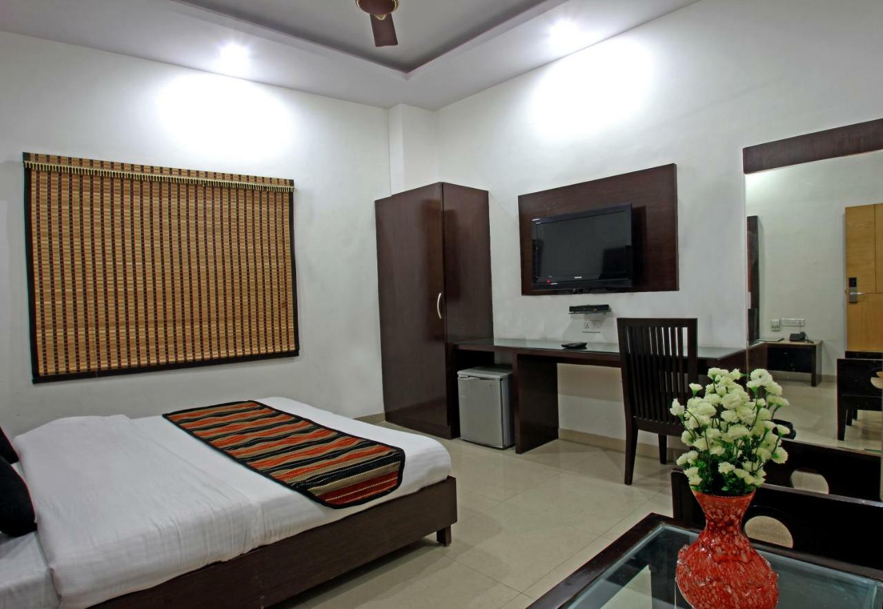Hotel Mohan International Neu-Delhi Exterior foto